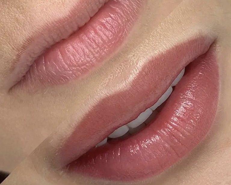 Soft pink lip blush result by Natalia Beauty