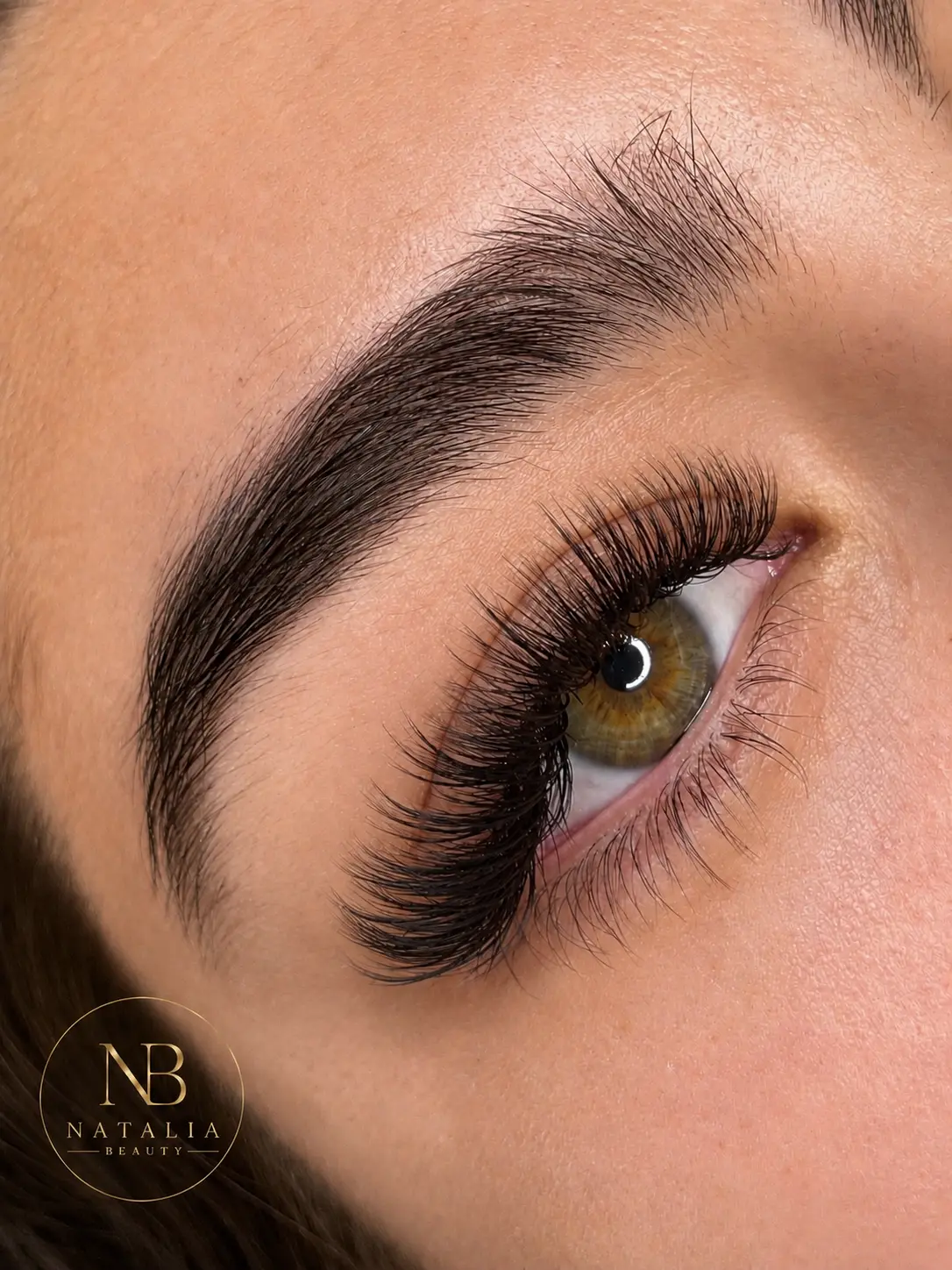 Signature lash extensions and sculpted brow by Natalia Beauty