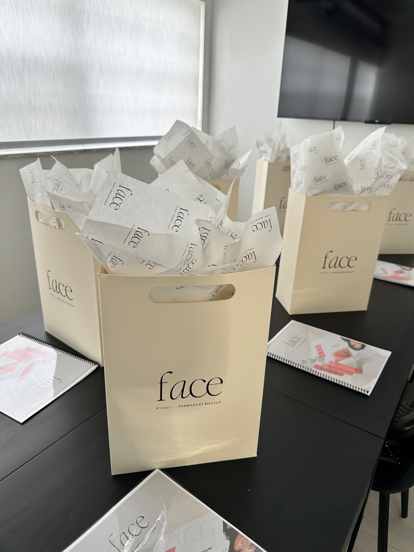 Face by Doll — Permanent Makeup gift bags